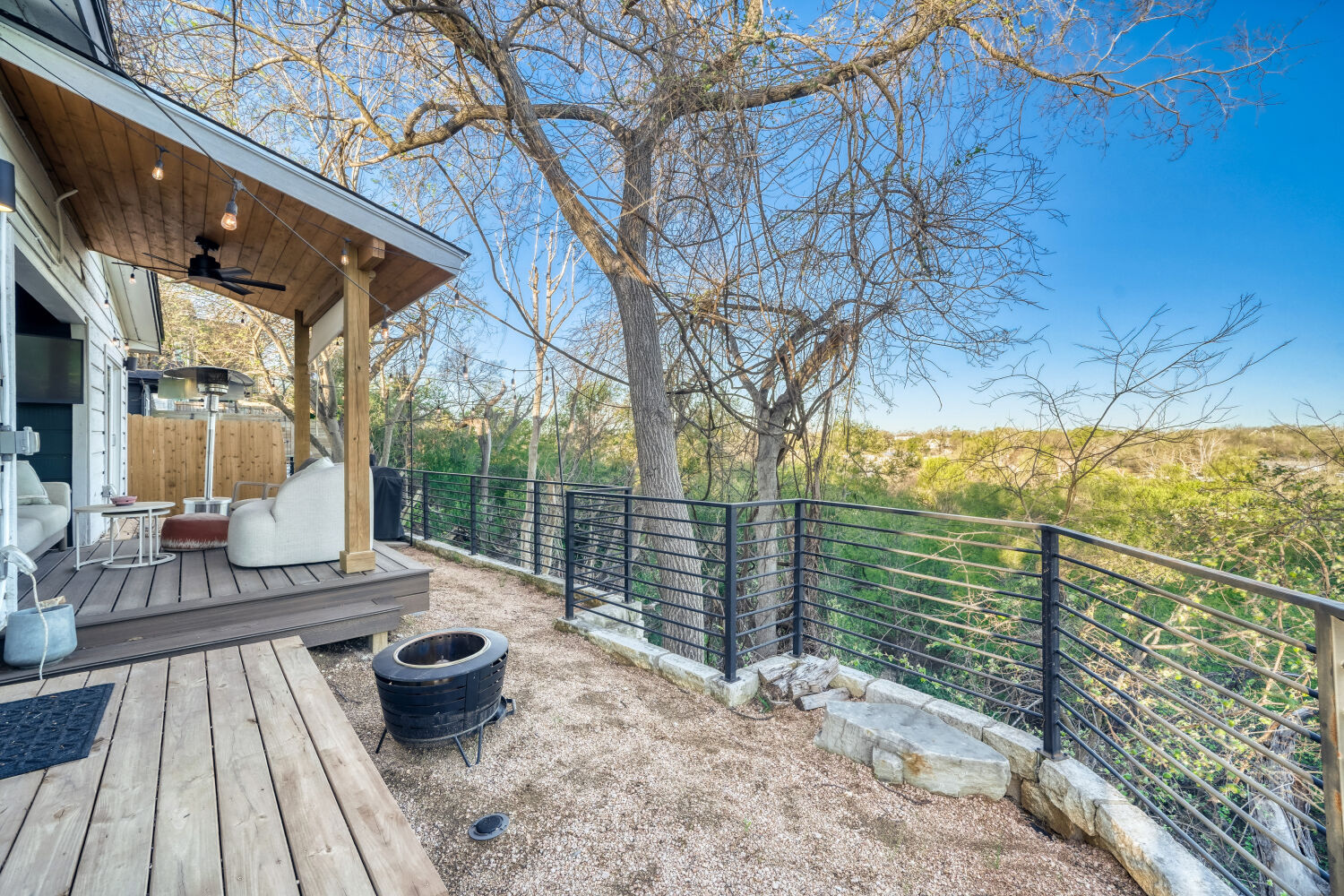 5313 Downs Drive Austin, TX 78721 - Photo 20 of 21