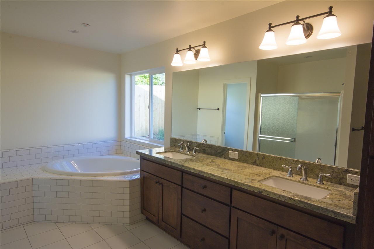 1306 Rees Road Escondido, CA 92026 - Photo 8 of 21