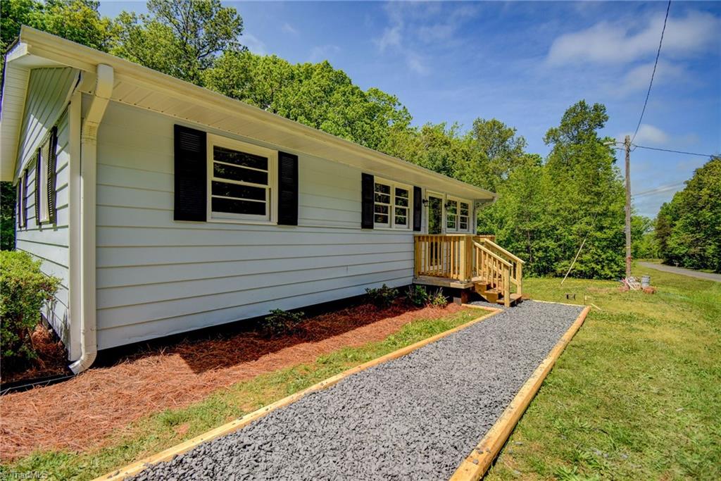 170 Poppy Road Madison, NC 27025 - Photo 3 of 36