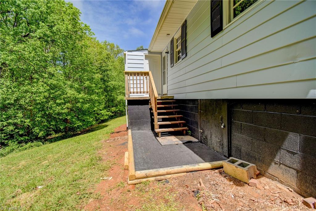 170 Poppy Road Madison, NC 27025 - Photo 33 of 36