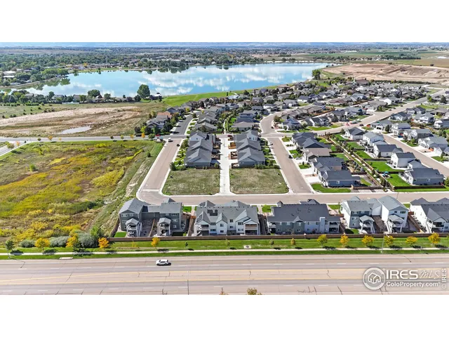 a view of an buildings