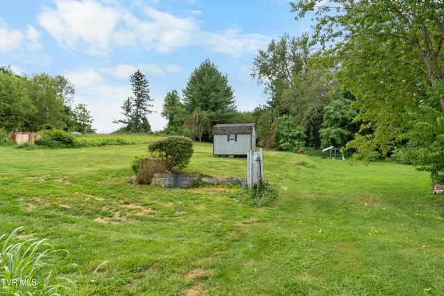 $159,000 | 13390 Glenbrook Avenue, Meadowview, VA 24361