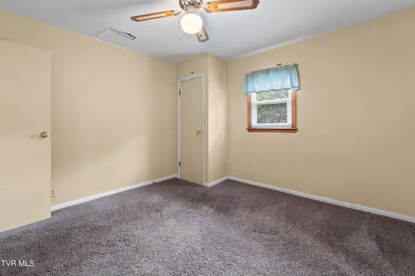 $159,000 | 13390 Glenbrook Avenue, Meadowview, VA 24361