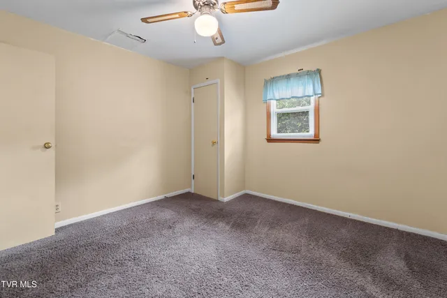 $159,000 | 13390 Glenbrook Avenue, Meadowview, VA 24361