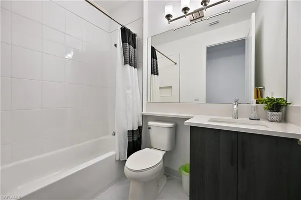 $1,050,000 | 12667 Alderson Avenue, Estero, FL 33928