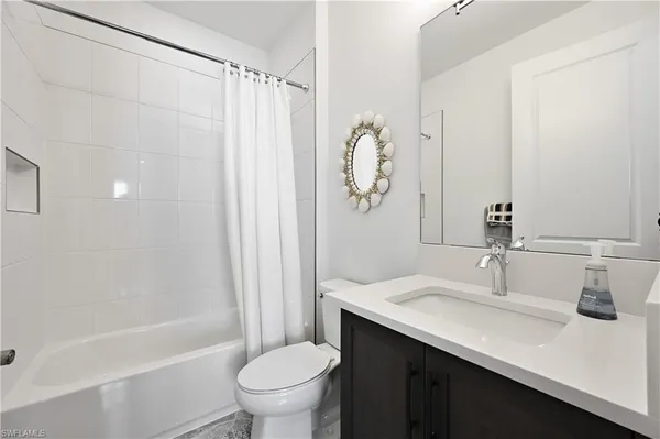 $1,050,000 | 12667 Alderson Avenue, Estero, FL 33928