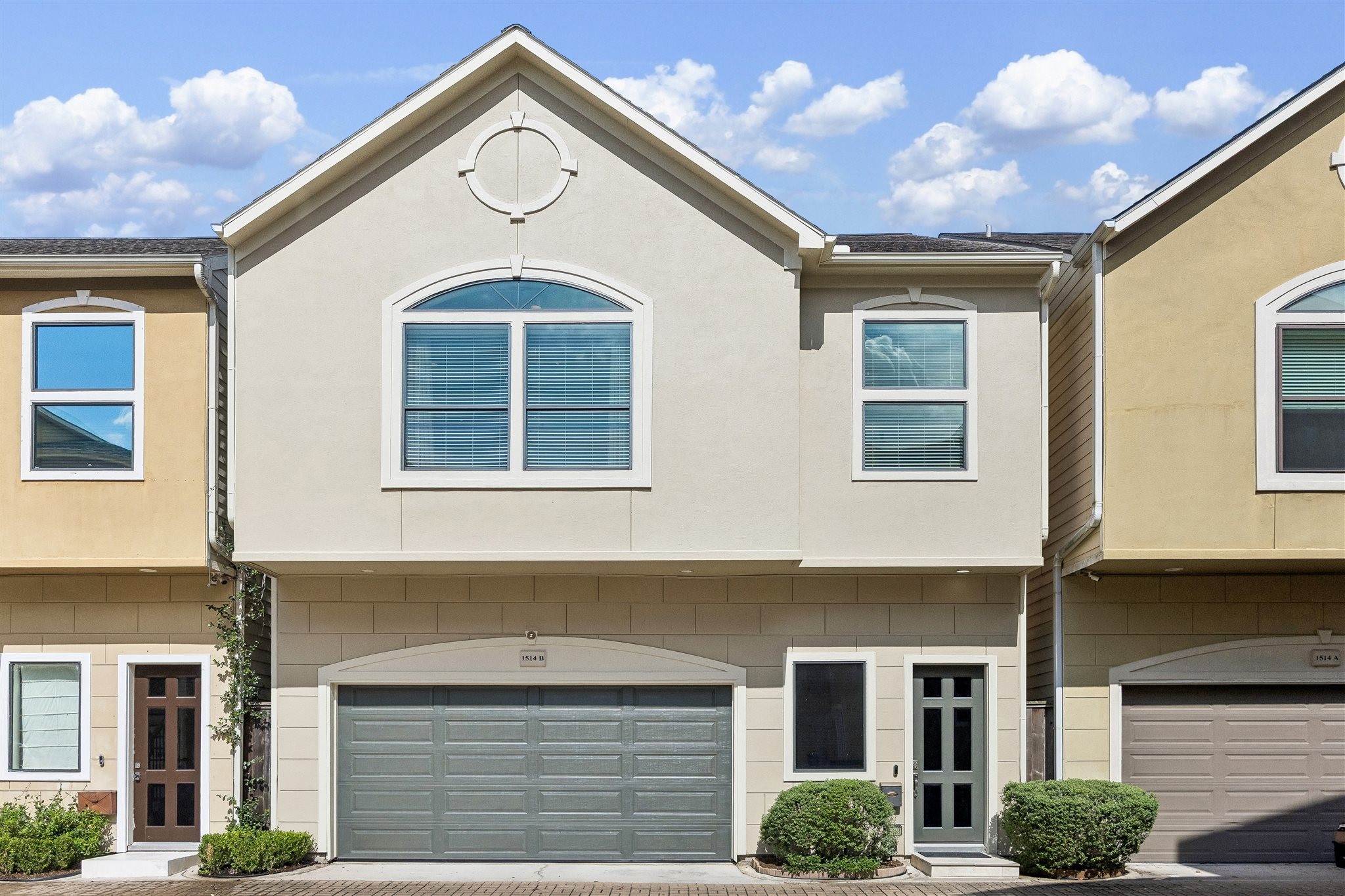 1514 Campbell Road offers excellent central location, zoned to coveted Memorial High School.