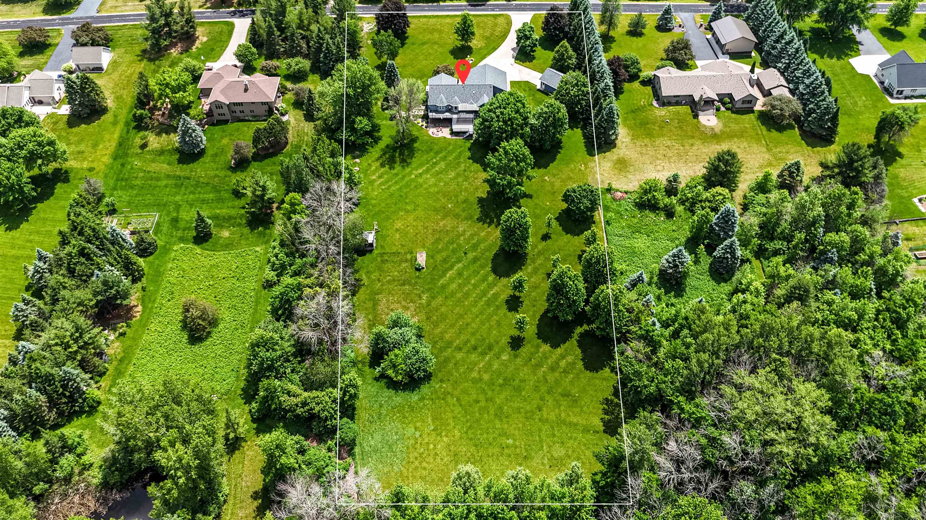 W9010 School Road Hortonville, WI 54944 - Photo 8 of 29