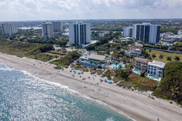 $4,250 | 4740 South Ocean Boulevard, Unit 315A, Highland Beach, FL 33487