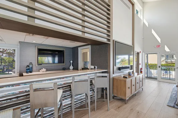 $4,250 | 4740 South Ocean Boulevard, Unit 315A, Highland Beach, FL 33487