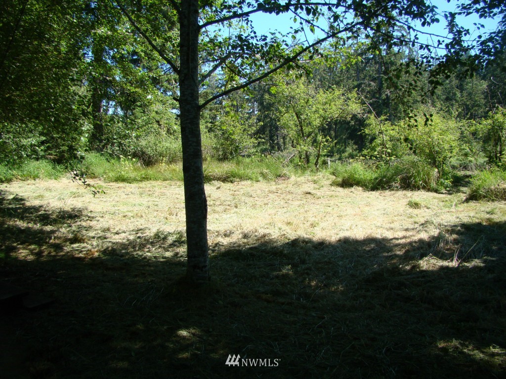 3022 Wishkah Road Aberdeen, WA 98520 - Photo 11 of 13 Gallery Image 11
