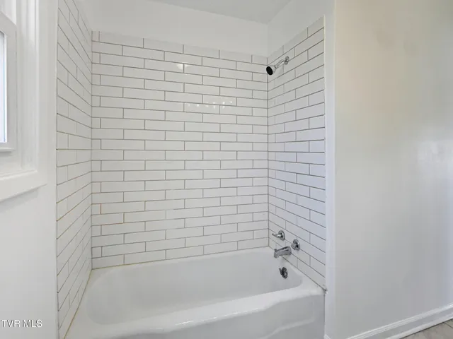 $299,000 | 813 Morison Avenue, Kingsport, TN 37660