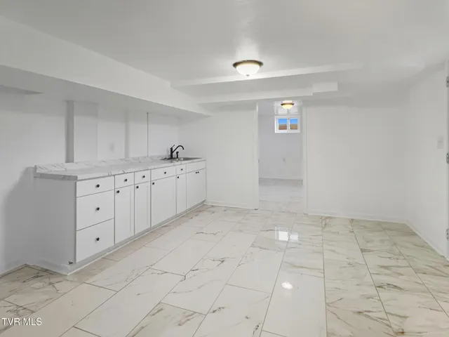 $299,000 | 813 Morison Avenue, Kingsport, TN 37660