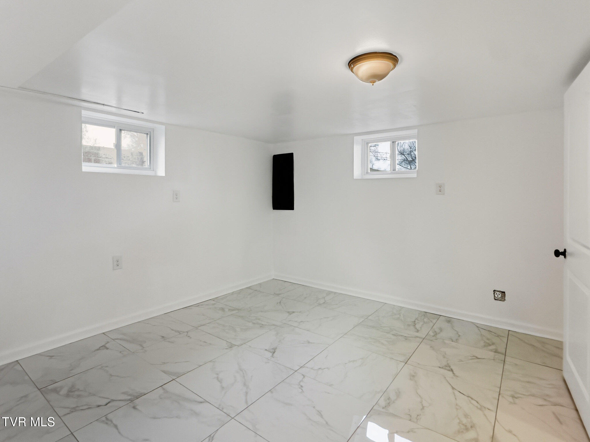 813 Morison Avenue Kingsport, TN 37660 - Photo 29 of 38 IMG_6742