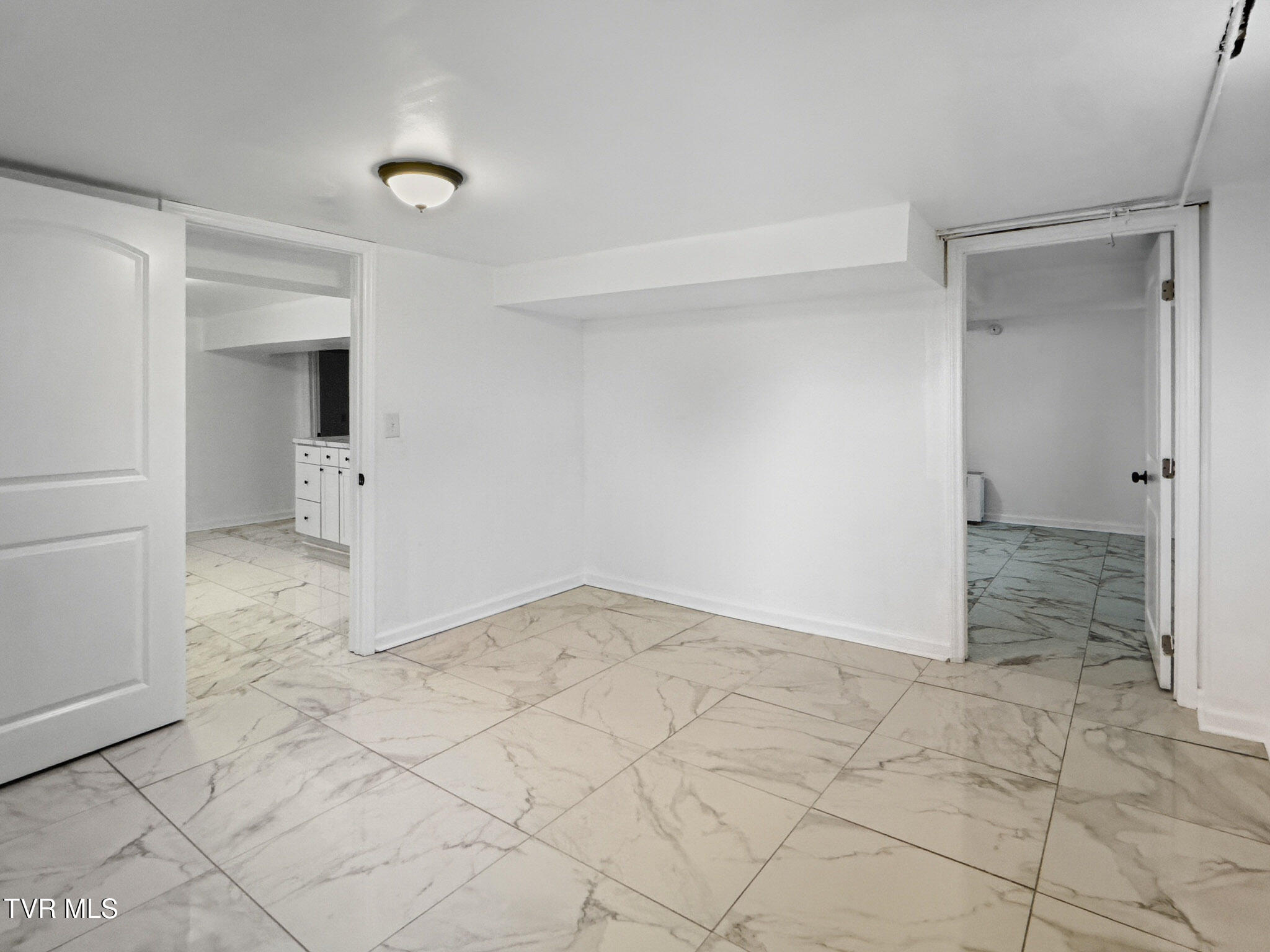 813 Morison Avenue Kingsport, TN 37660 - Photo 30 of 38 IMG_6743