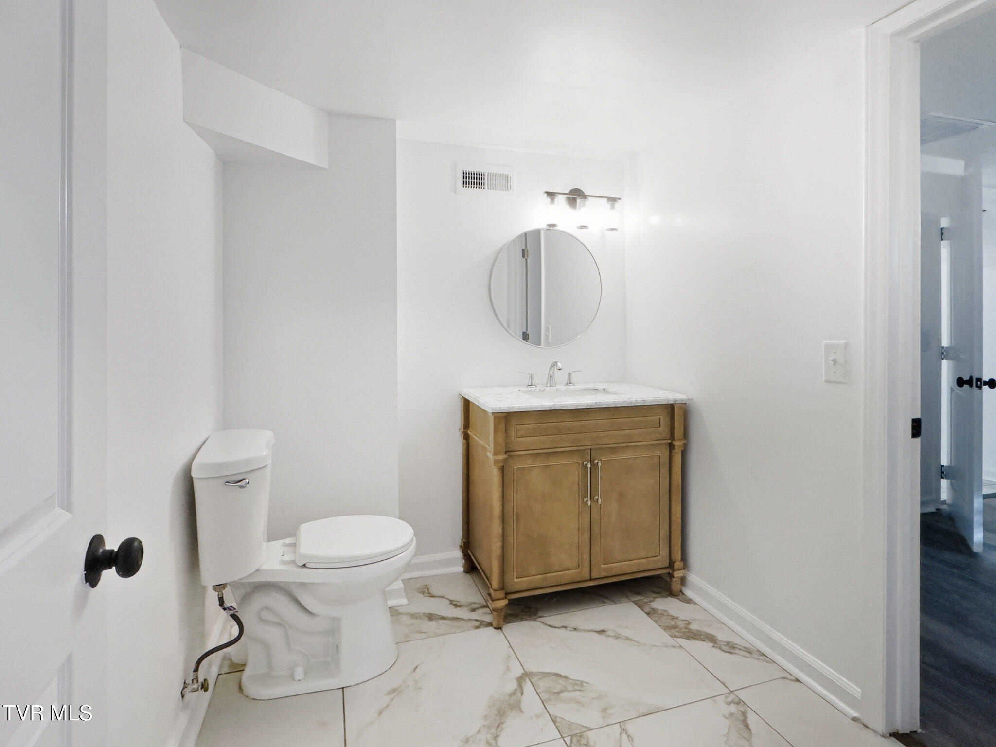 813 Morison Avenue Kingsport, TN 37660 - Photo 33 of 38 IMG_6746