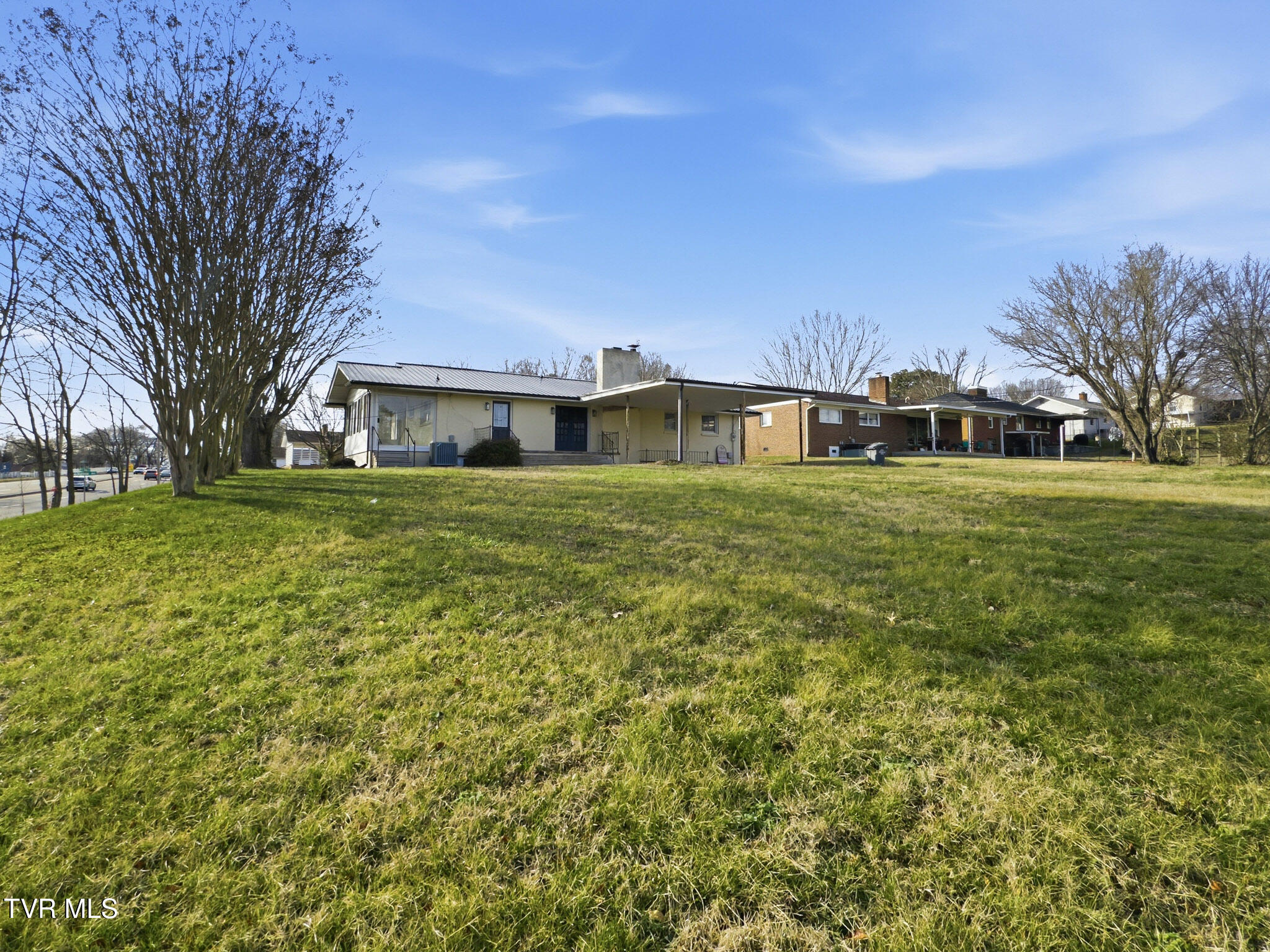 813 Morison Avenue Kingsport, TN 37660 - Photo 7 of 38 IMG_6719