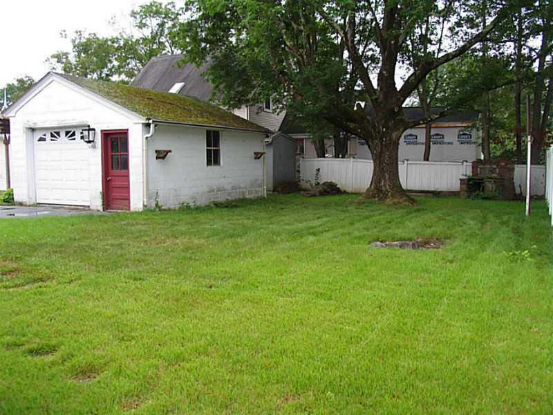 407 Smithfield Road North Smithfield, RI 02896 - Photo 4 of 13 Yard/Garden.