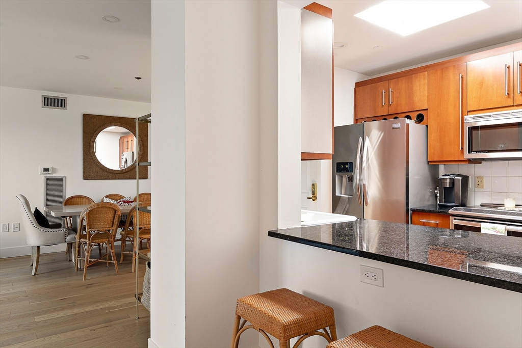 65 Chelsea Street, Unit 403 Boston, MA 02129 - Photo 14 of 17