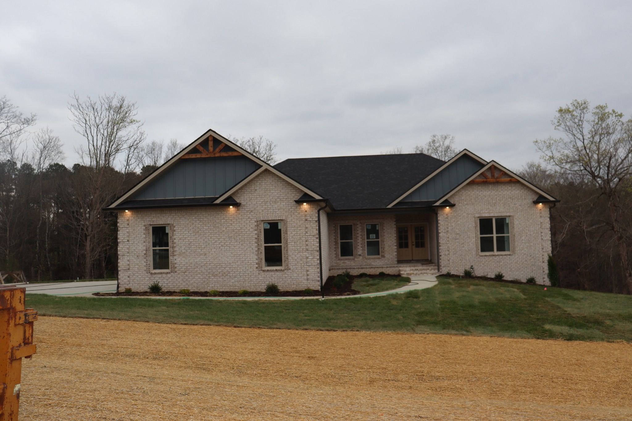 1534 Buck Ridge Cunningham, TN 37052 - Photo 2 of 58