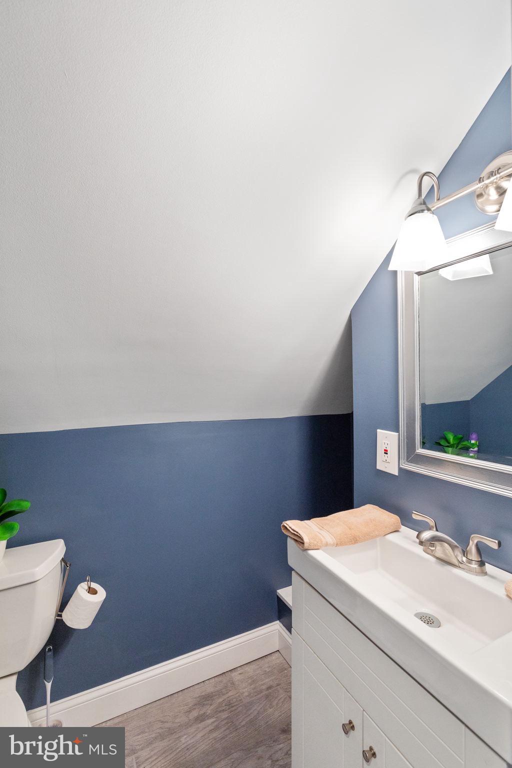 2613 Linwood Road Baltimore, MD 21234 - Photo 20 of 37 Guest Bath