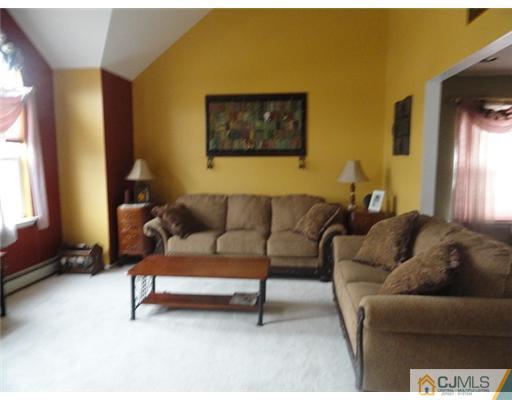 11 Alexis Lane Edison, NJ 08820 - Photo 3 of 6