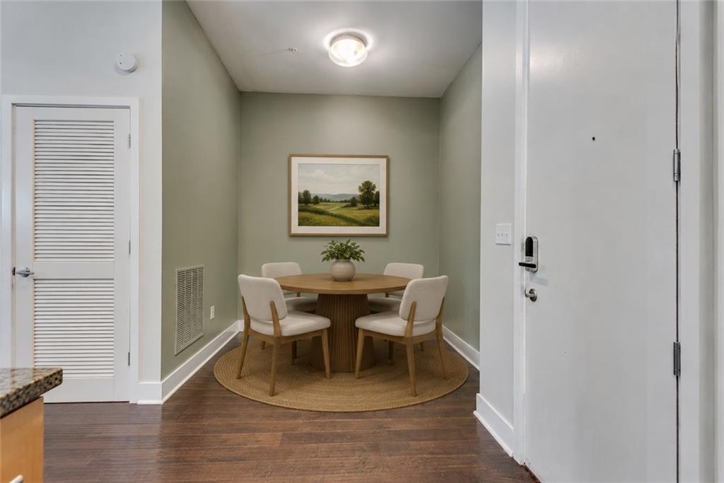 425 Chapel Street Southwest, Unit 2107 Atlanta, GA 30313 - Photo 14 of 43