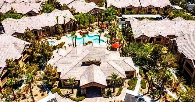 $215,000 | 8250 North Grand Canyon Drive, Unit 2110, Las Vegas, NV 89166
