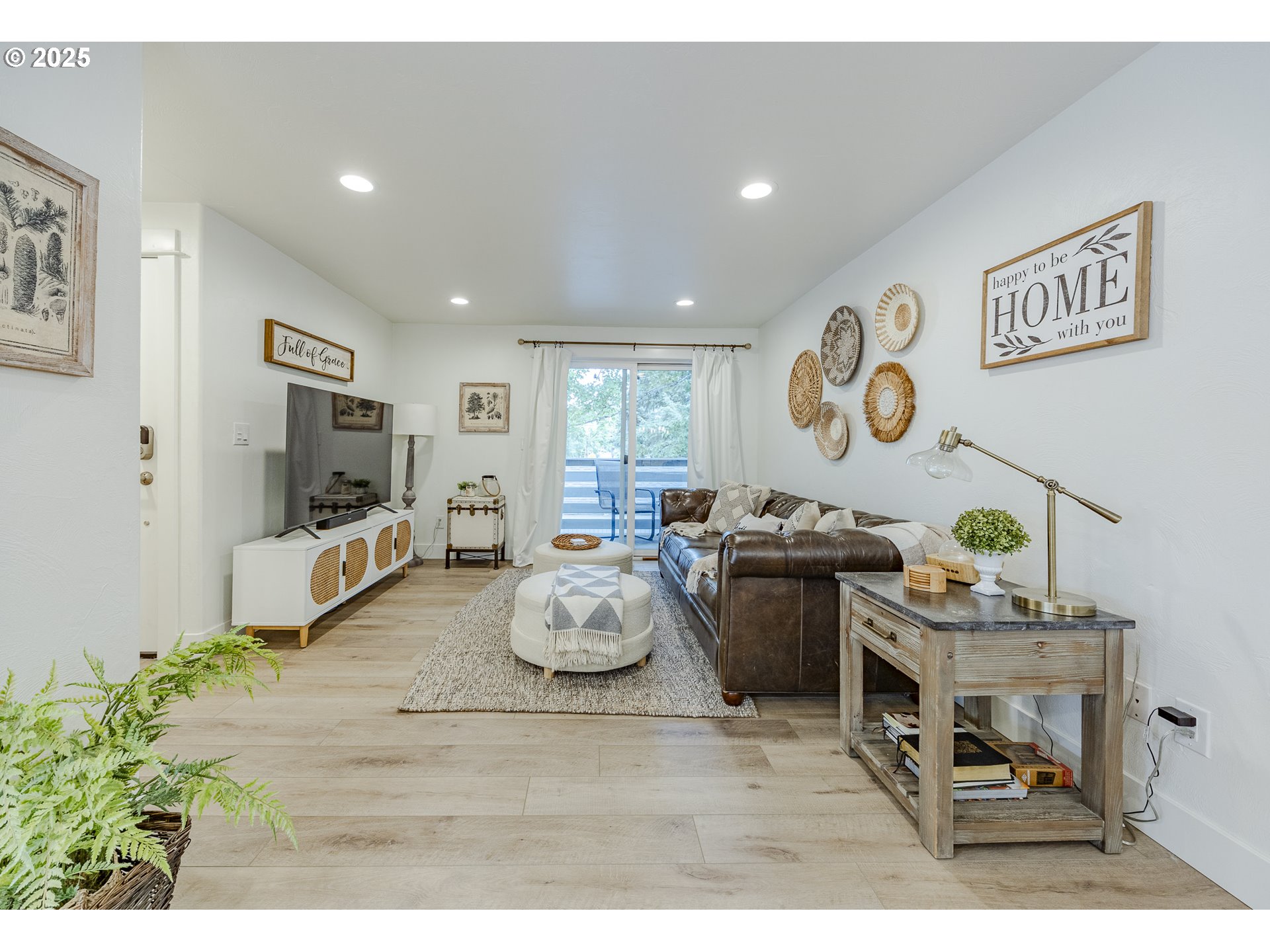 650 Harlow Road, Unit 209 Springfield, OR 97477 - Photo 5 of 36