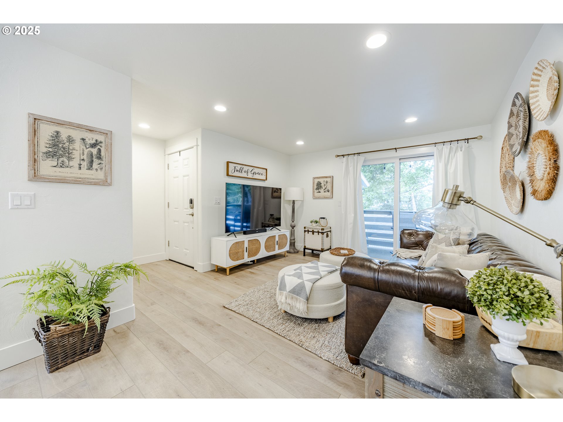 650 Harlow Road, Unit 209 Springfield, OR 97477 - Photo 6 of 36