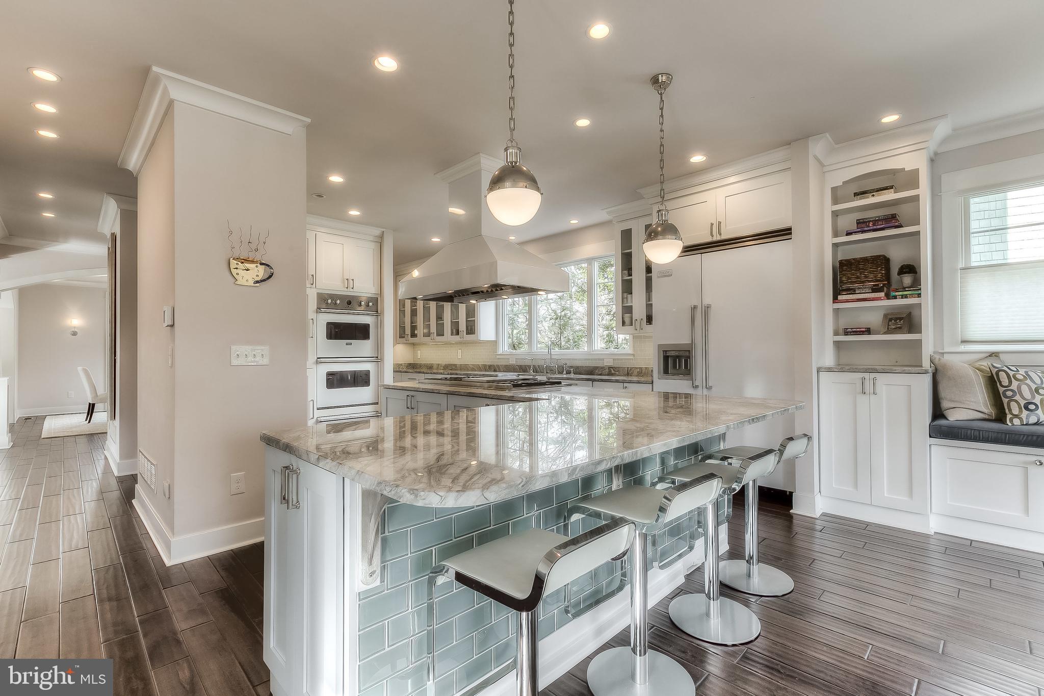 620 Old County Road Severna Park, MD 21146 - Photo 19 of 62 Large Island/Breakfast Bar
