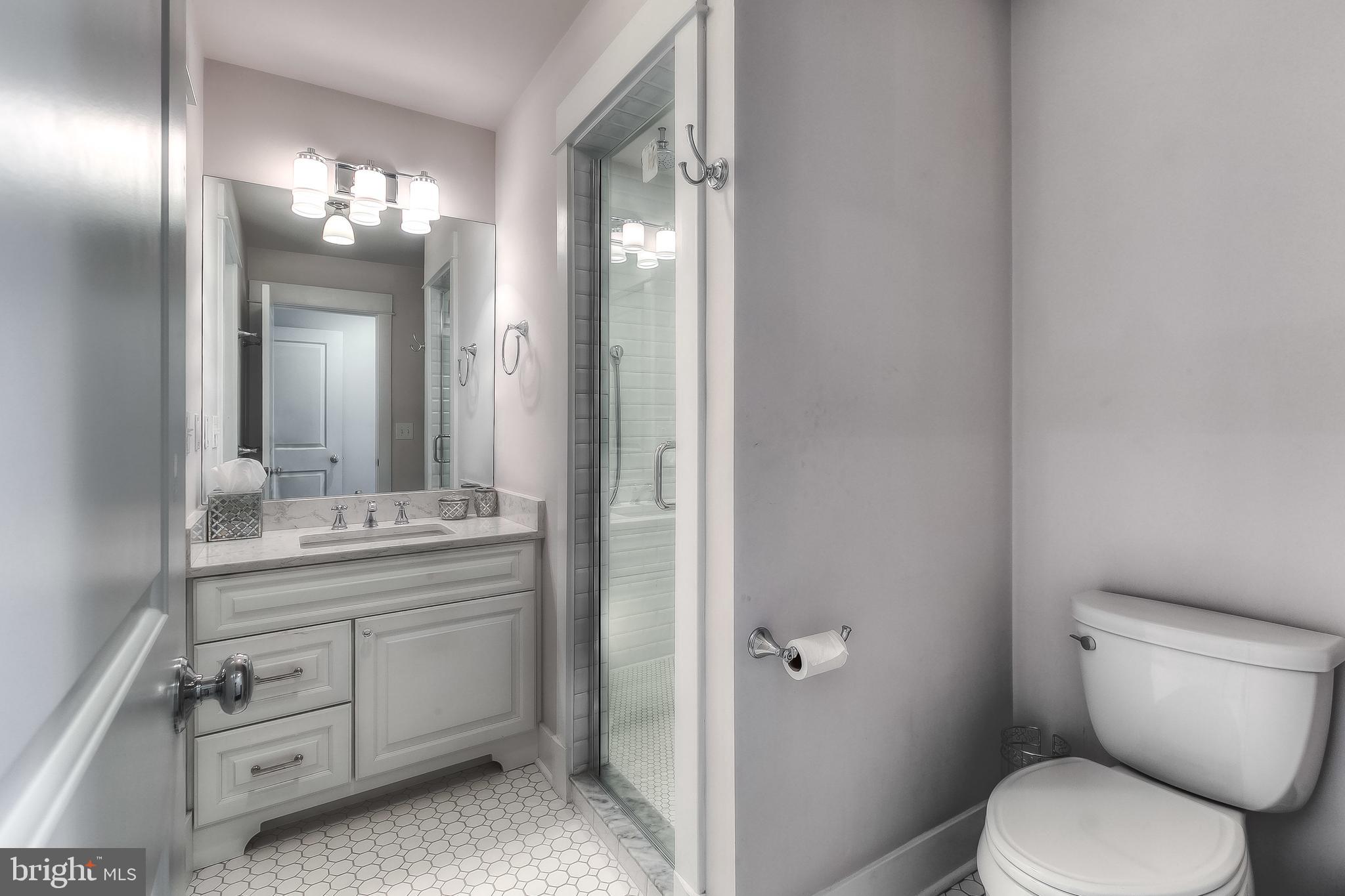 620 Old County Road Severna Park, MD 21146 - Photo 41 of 62 2nd Level Full Bath