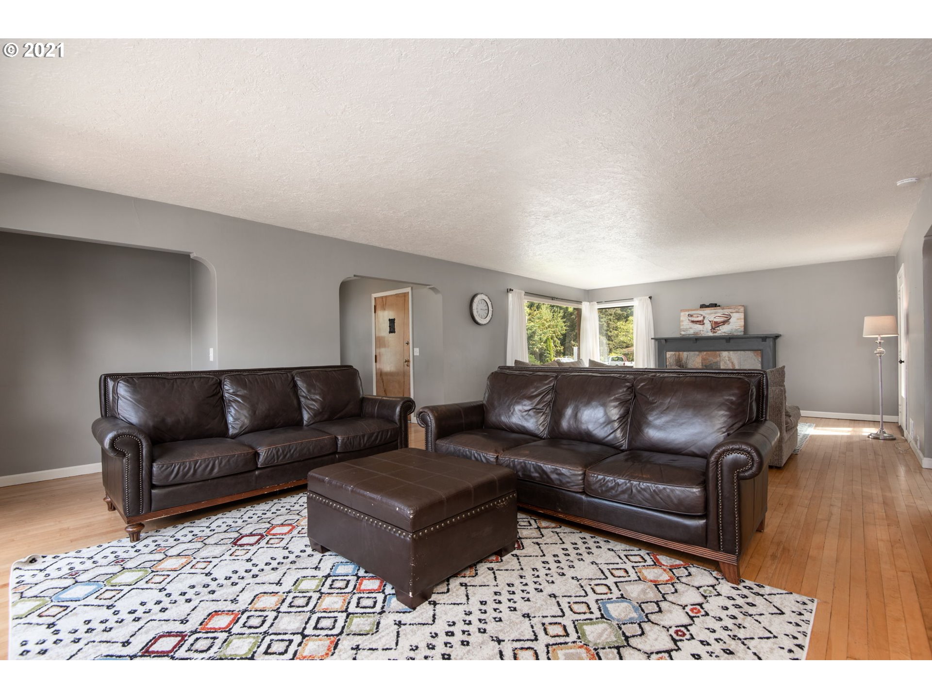 20385 Southwest Boones Ferry Road Tualatin, OR 97062 - Photo 6 of 32 Gallery Image 6