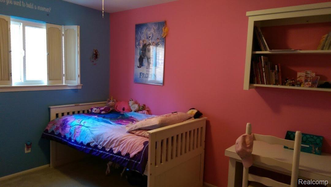 29294 Merrick Warren, MI 48092 - Photo 13 of 20 b2d606c9-c6c9-4030-861d-9a836a6abe77.jpg