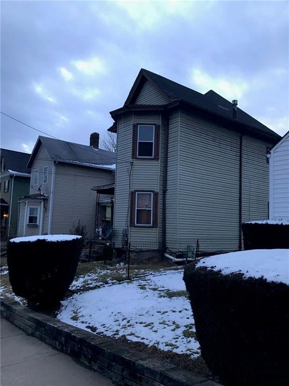 526 Adams Street Rochester, PA 15074 - Photo 2 of 2