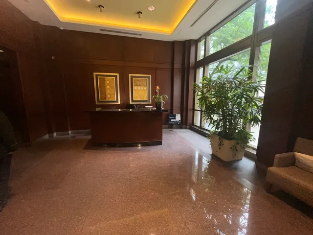 a view of a parking space