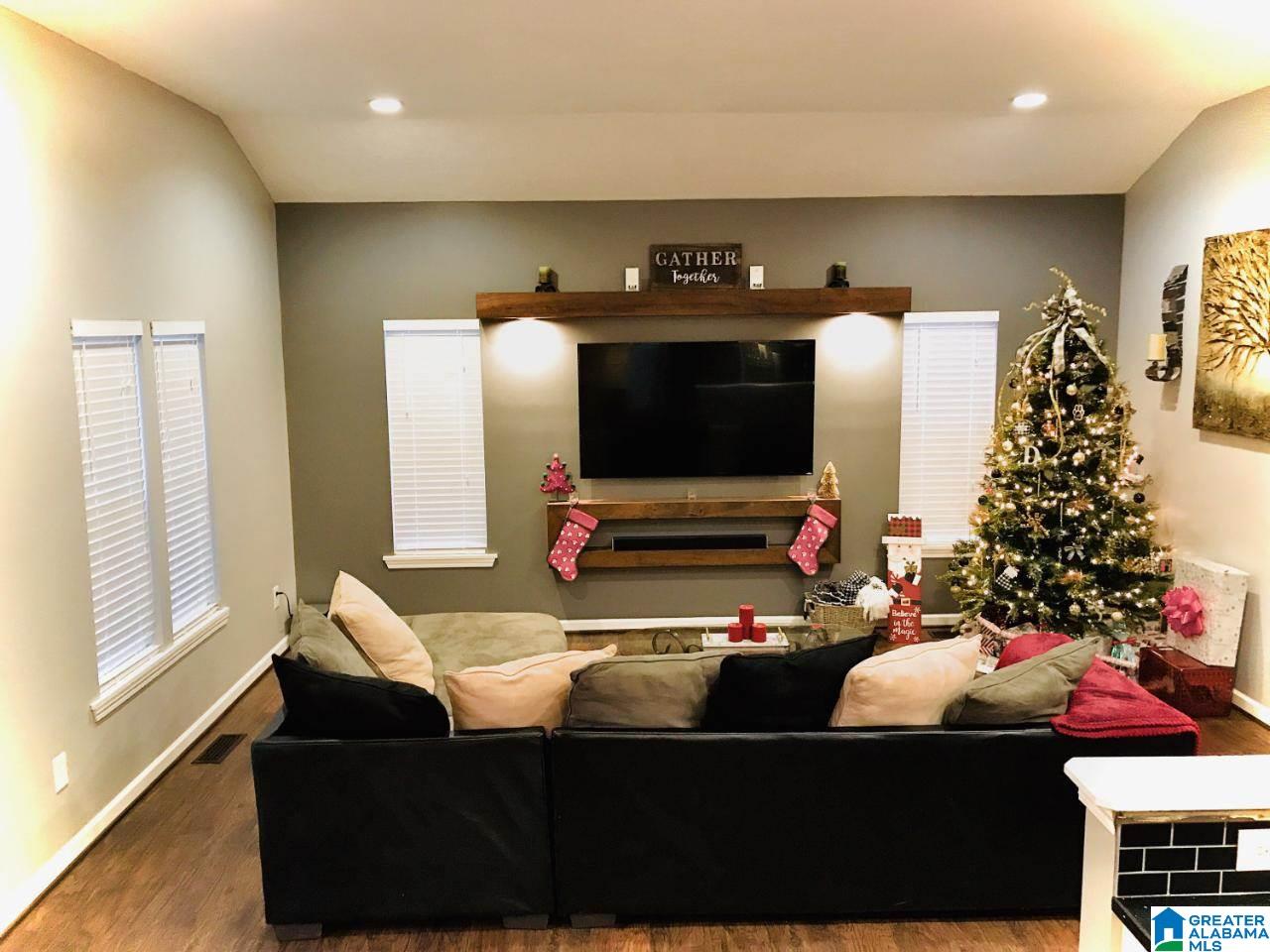 322 Stratford Road Talladega, AL 35160 - Photo 5 of 43