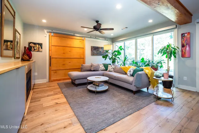 $595,000 | 2216 Southwood Road, Jackson, MS 39211