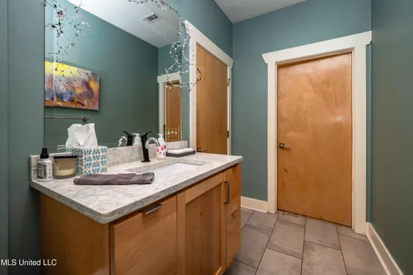 $595,000 | 2216 Southwood Road, Jackson, MS 39211