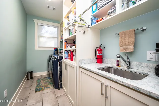 $595,000 | 2216 Southwood Road, Jackson, MS 39211