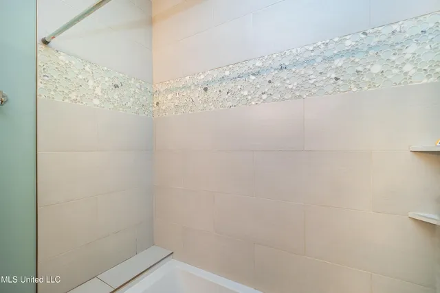 $595,000 | 2216 Southwood Road, Jackson, MS 39211