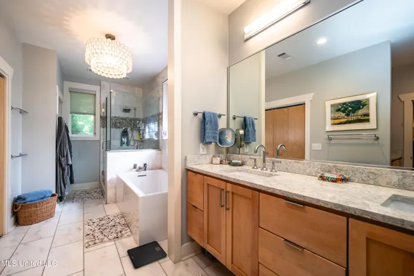 $595,000 | 2216 Southwood Road, Jackson, MS 39211