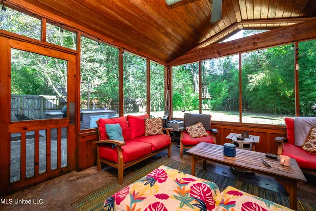 $595,000 | 2216 Southwood Road, Jackson, MS 39211