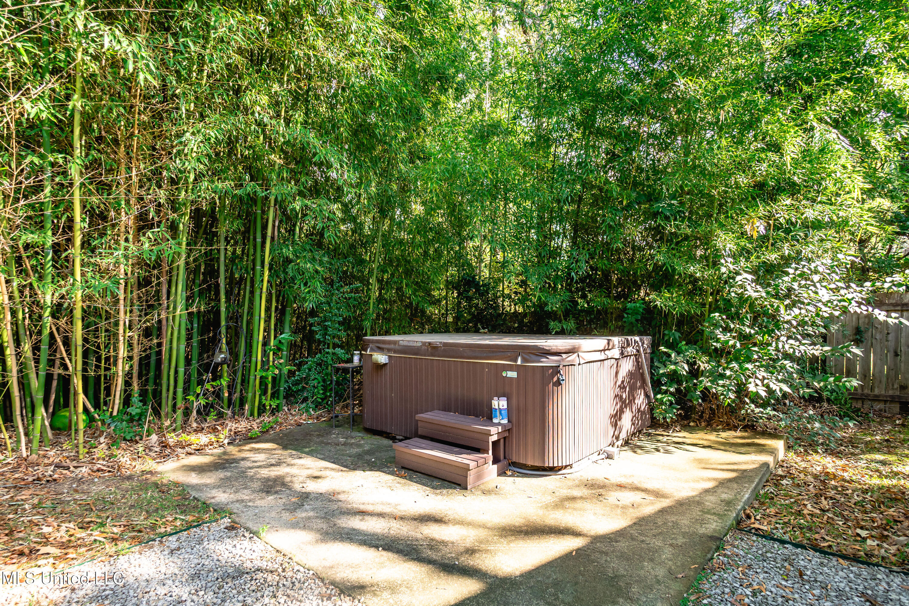 2216 Southwood Road Jackson, MS 39211 - Photo 36 of 37 PA2421839 -49
