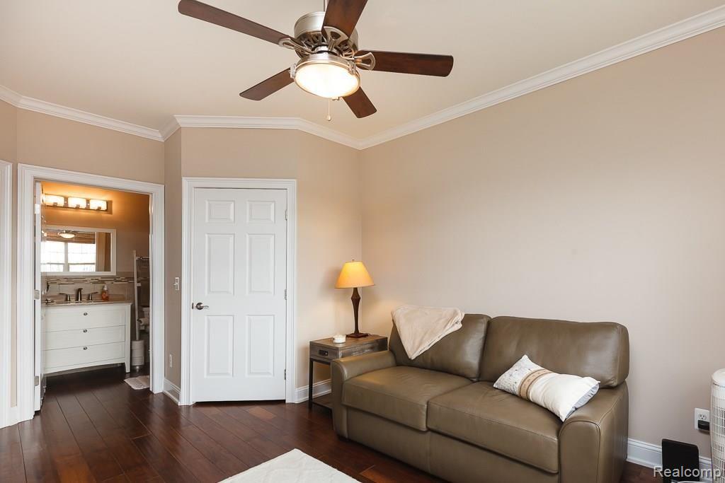 39194 Hayes Road, Unit 34 Clinton Township, MI 48038 - Photo 19 of 23 39194-Hayes-Road-019.jpg