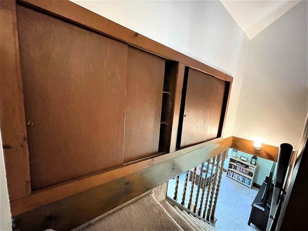 15 Shepard Road Sturbridge, MA 01566 - Photo 22 of 38 a view of an entryway with wooden floor