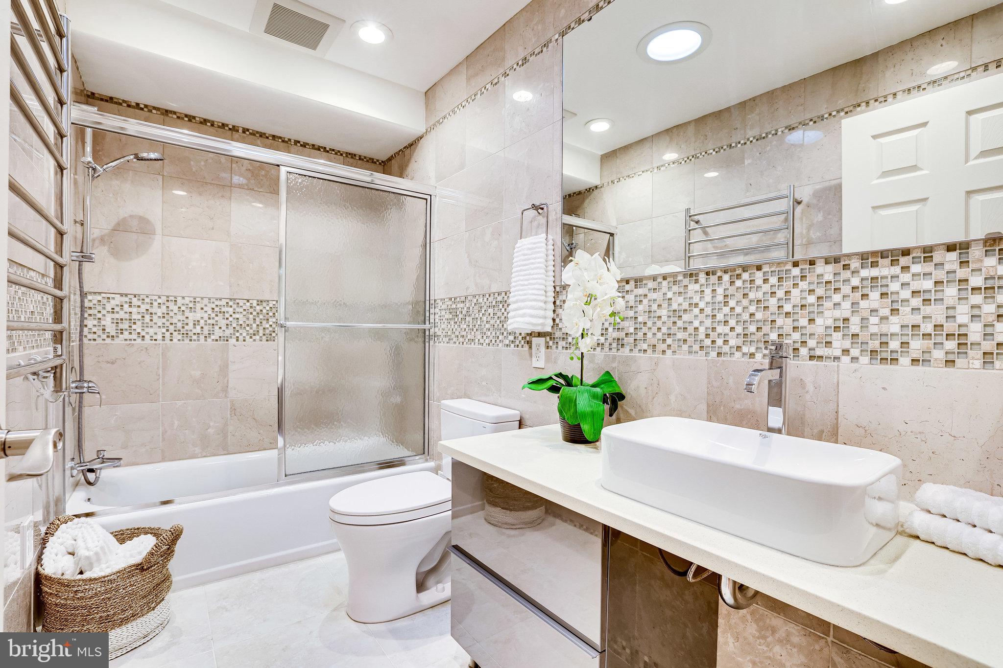 2517 Freetown Drive Reston, VA 20191 - Photo 30 of 71 Renovated full bath on top level with solar tube