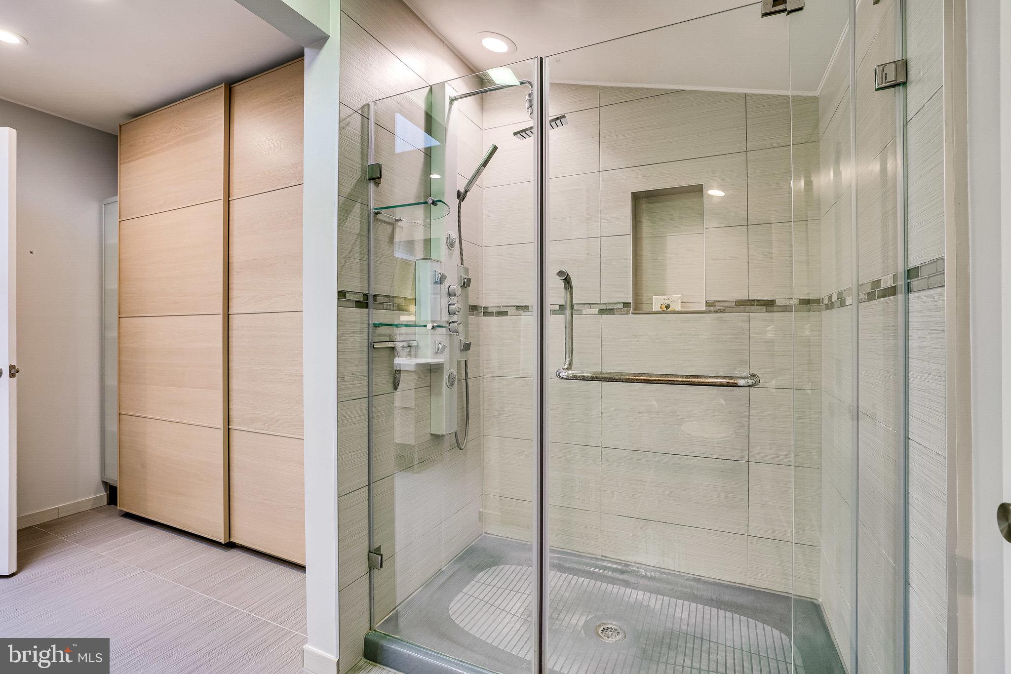 2517 Freetown Drive Reston, VA 20191 - Photo 43 of 71 Large shower