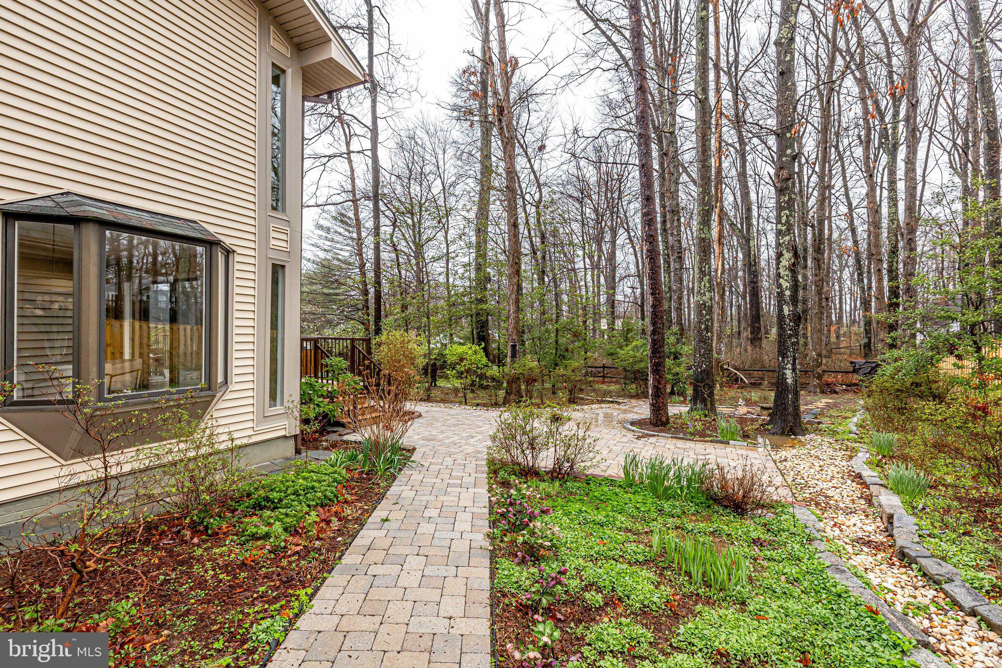 2517 Freetown Drive Reston, VA 20191 - Photo 59 of 71 Thoughtful pathway design