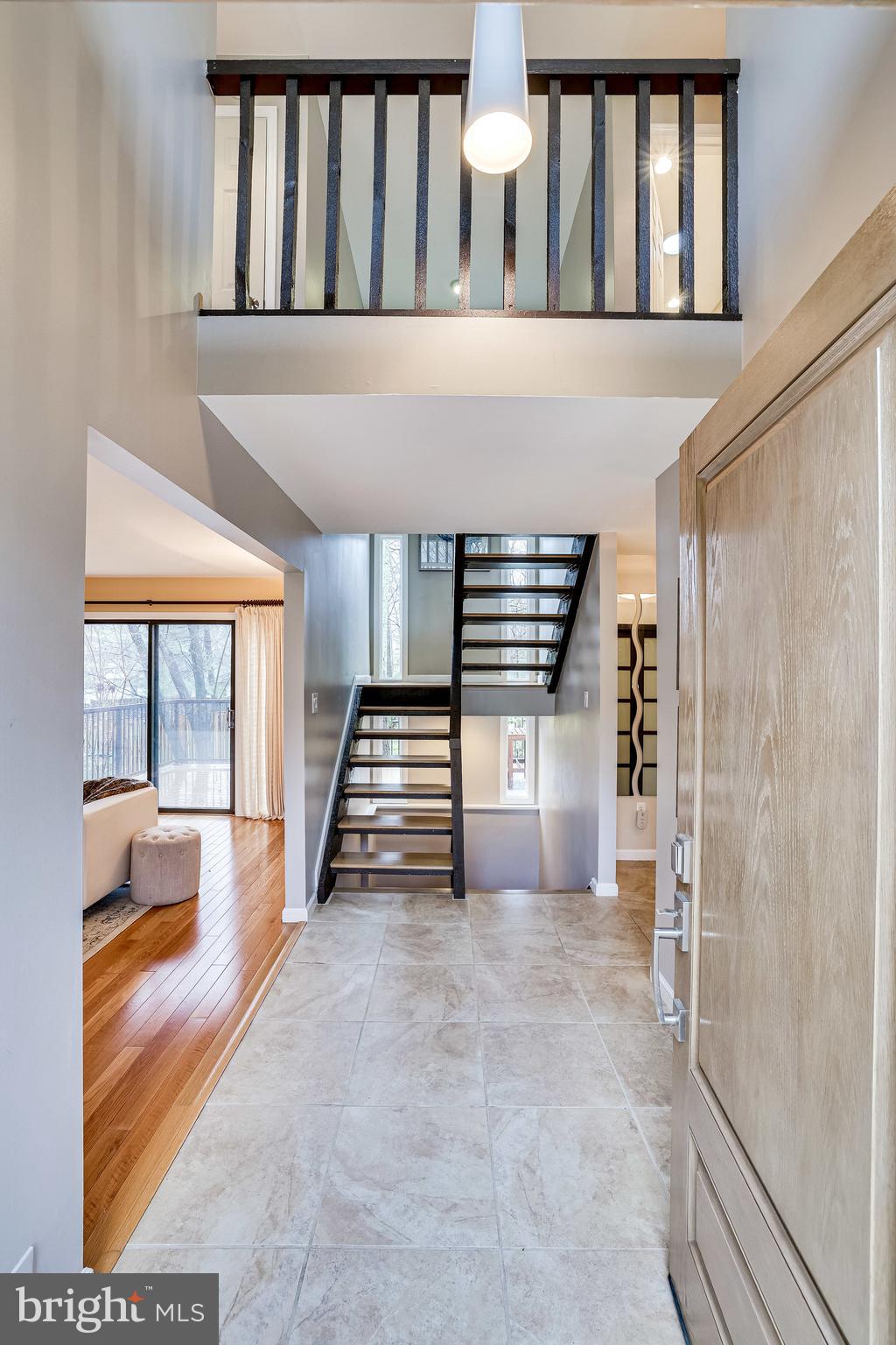2517 Freetown Drive Reston, VA 20191 - Photo 6 of 71 Wow, what an entry!